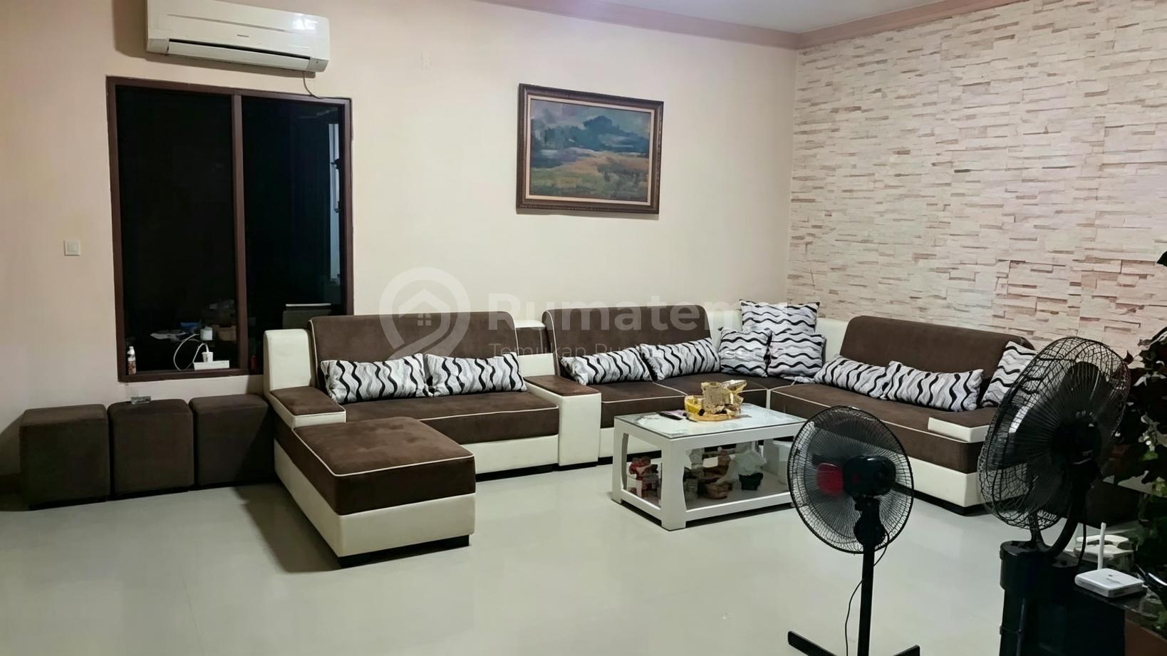 Rumah Mewah 2 Lantai Permata Angkasa! Luas 344M² Semi Furnished SHM, Jual Hanya 4.5M Nego!
