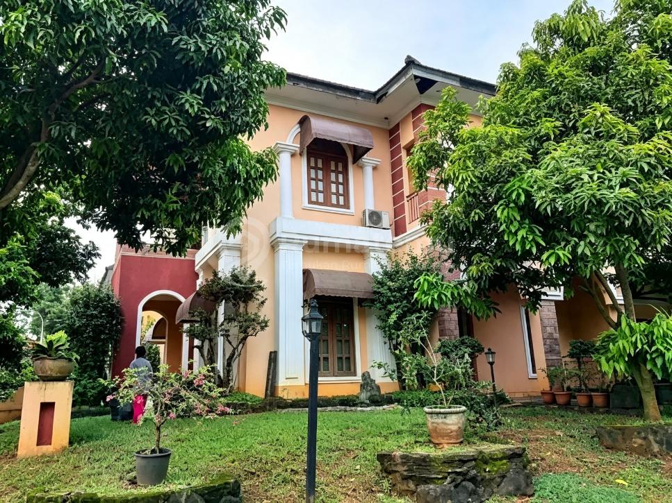 Dijual Rumah 2 lantai siap huni di legenda wisata