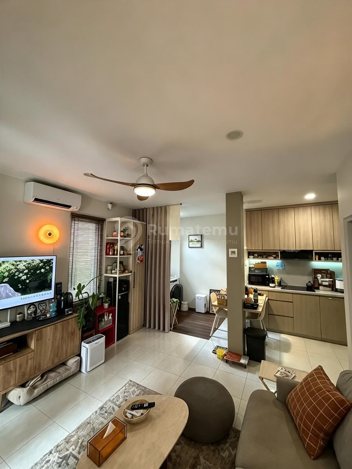 Dijual Rumah Hook Lt72 Full Bgnan Tp Ada Sirkulasi di Gading Serpong