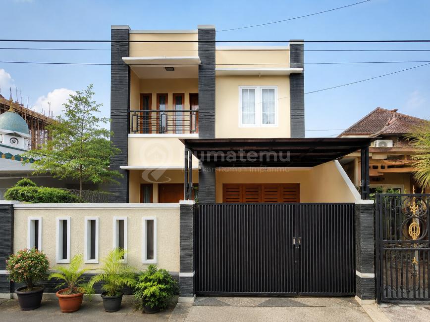 RUMAH KEBON JERUK DEKAT PASAR RAWA BELONG JAKARTA BARAT