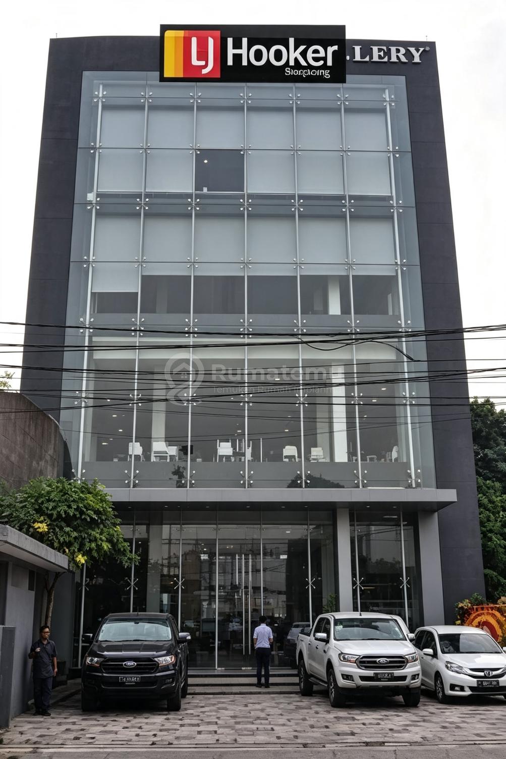 Gedung 4 lantai cocok untuk showroom, resto Fatmawati Jakarta
