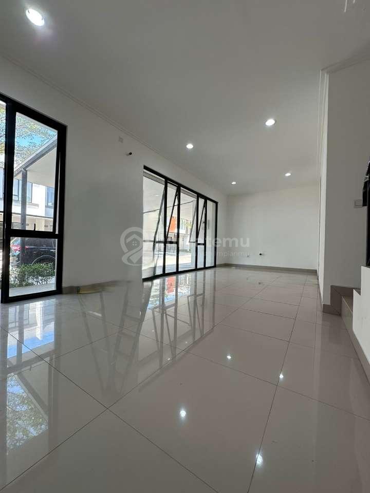 Rumah PIK 2
