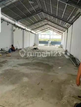 Dijual Rumah Gudang dengan Mezanine