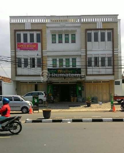JUAL 2 RUKO Murah bersebelahan, strategis dipusat kota, hadap timur, depan taman kota tegalega ikon bdg terbaik, dino park, museum, Rumah Sakit, rencana depan stasiun LRT / monorel