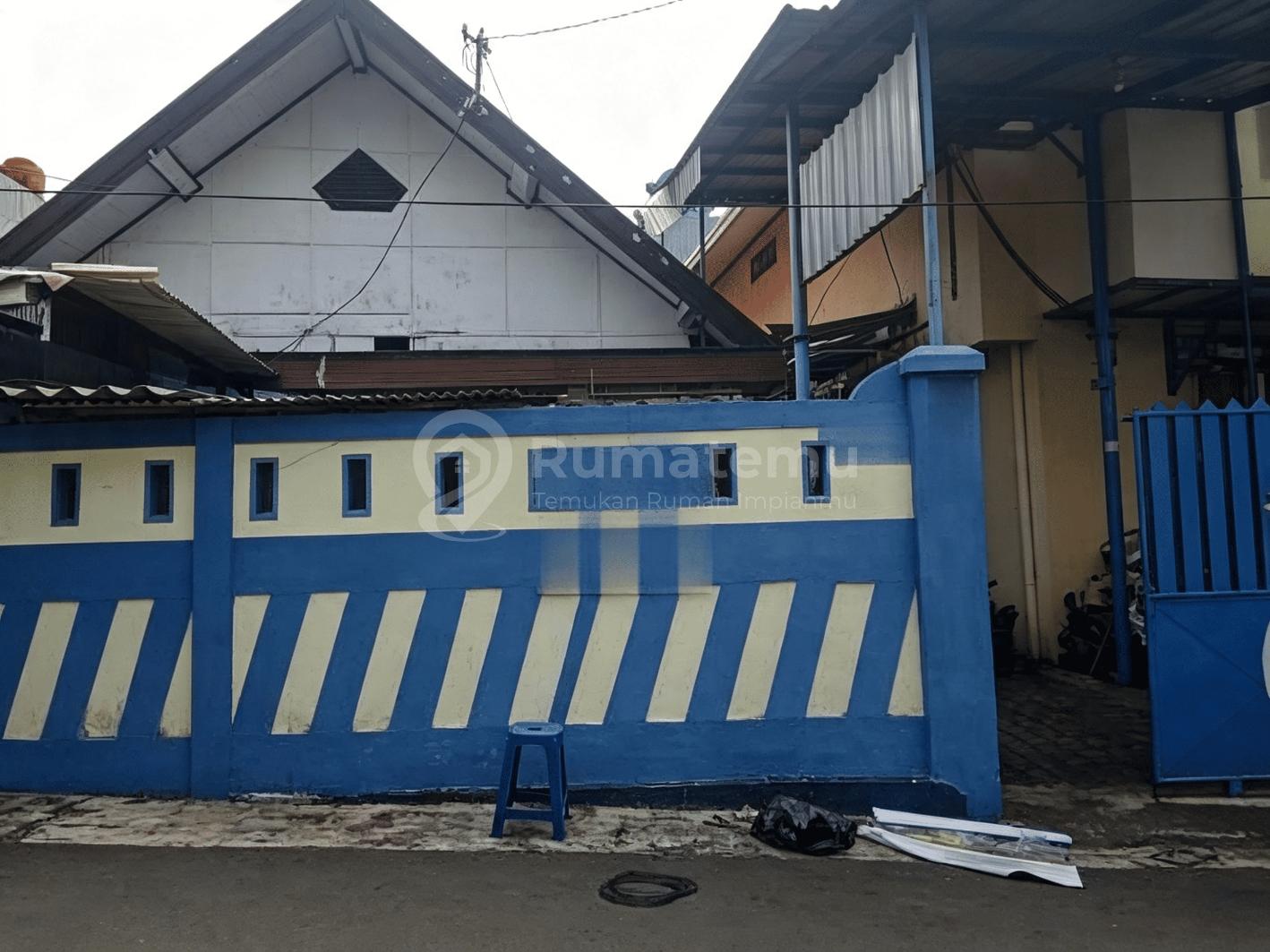 Dijual tanah spesial 2 muka area komersil belakang 2 row jalan mobil lebih Arteri Permata Hijau