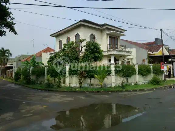 Rumah 2 Lantai Hitung Tanah 10 Jutaan Per Meter Griya Loka Bsd