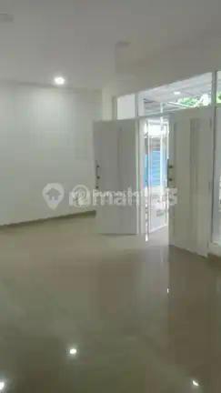 Rumah Terawat Di Golflake Pantai Indah Kapuk Cengkareng Jakarta Barat