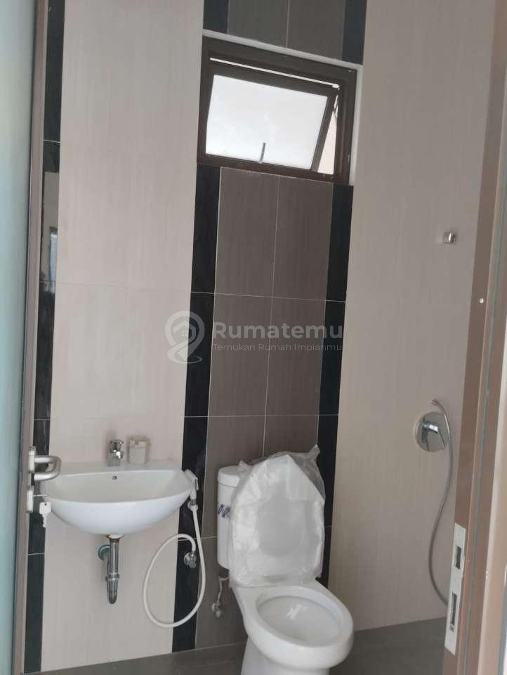Rumah Siap Huni Cluster Depan Sentul City, Dekat ke Ah Poong