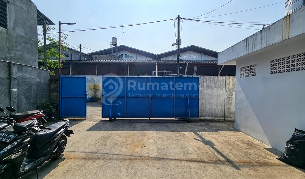 Dijual Gudang Kamal Indah Jakarta Utara Luas 320 Meter Bagus Siap Pakai