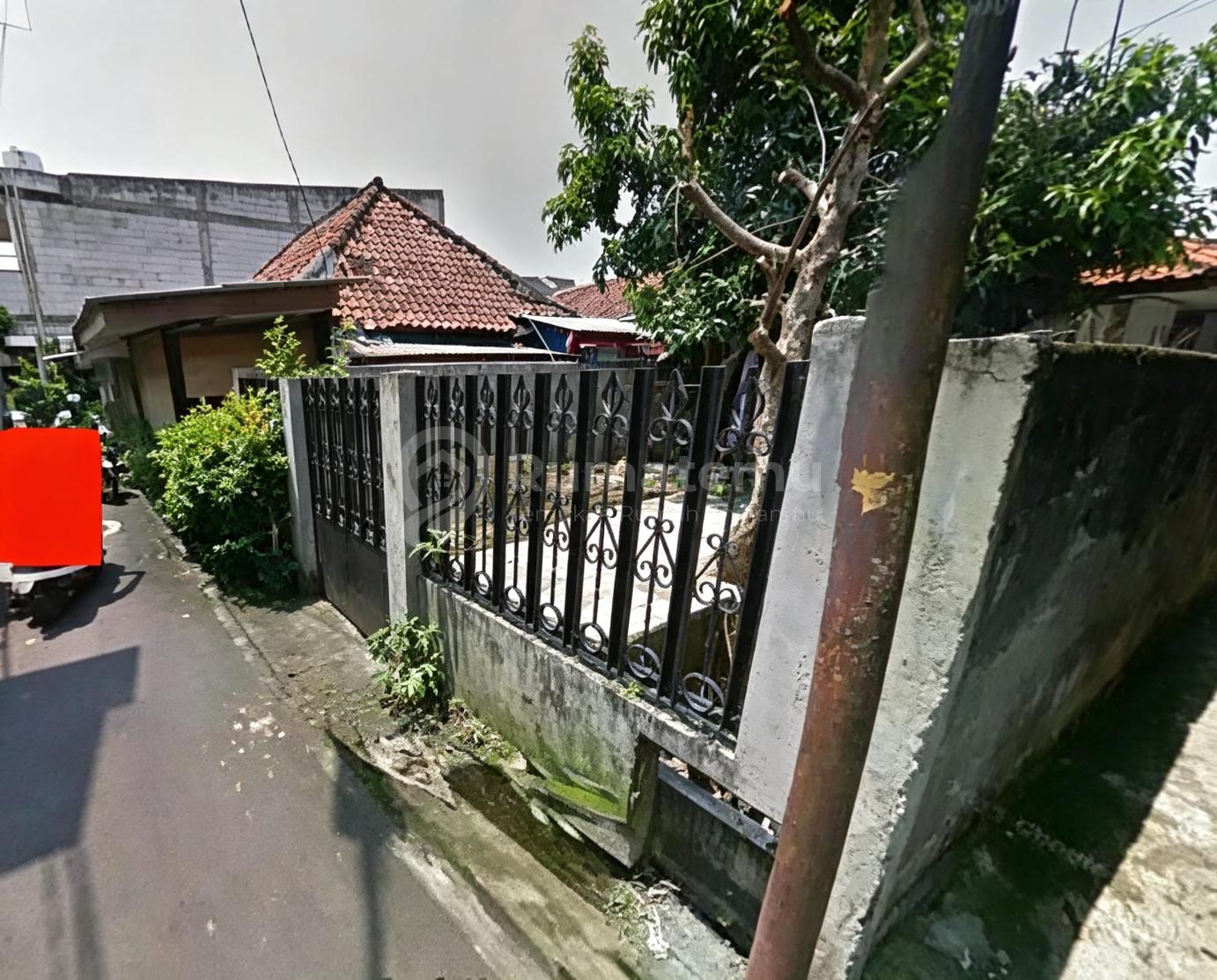 Rumah Hitung Tanah, Cocok Invest/Indekos, 300 Meter ke Jln Fatmawati Raya dan 700 Meter ke MRT Haji Nawi