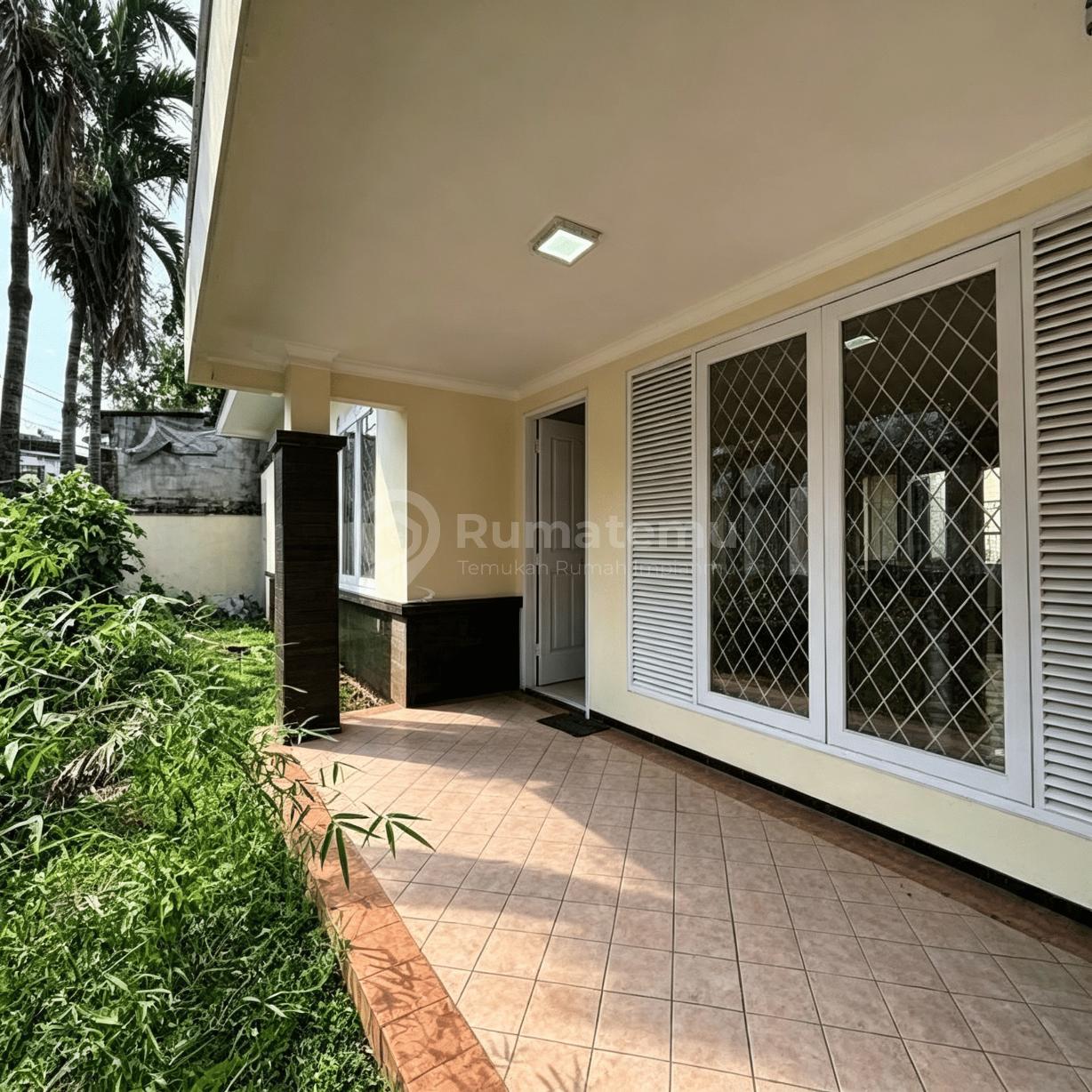 Sewa rumah bisa untuk kantor di Cipete Selatan, Cilandak, Jakarta Selatan