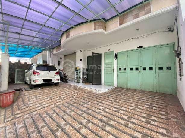 Rumah Grogol Roxy. 2 Lantai. 10X28. Semi Kost. Siap Huni