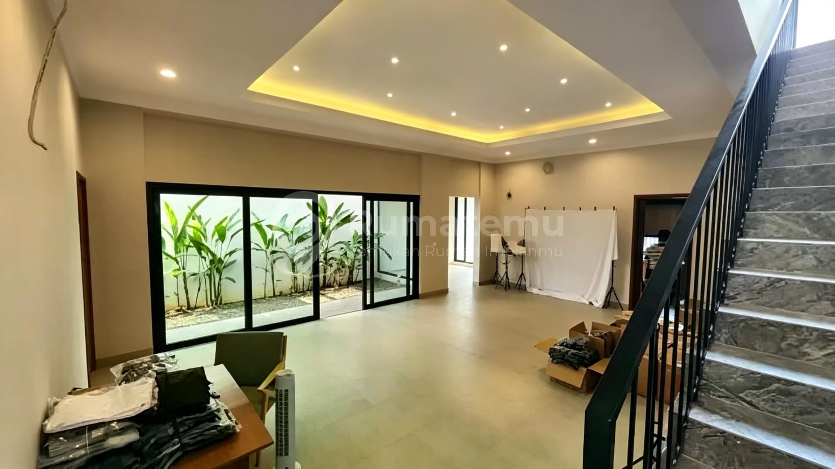 Rumah Muara Karang Uk 10x20 Brand New 2 Lantai Design Terbaik