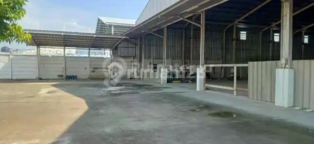 Gudang Ex Bengkel di Babelan Bekasi Depan Jalan Dijual Murah