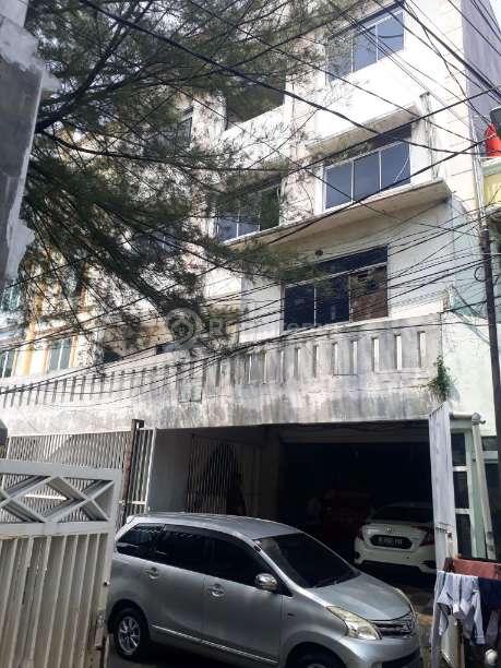 Sewa 3 unit ruko cocok untuk tempat usaha gandeng di Kebon Bawang, Tanjung Priok