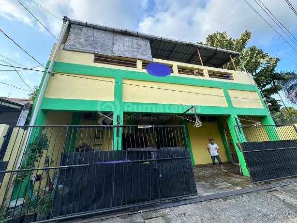 Dijual Rumah kost 18 kamar lokasi strategis di Bintaro, Pesanggrahan, Jakarta