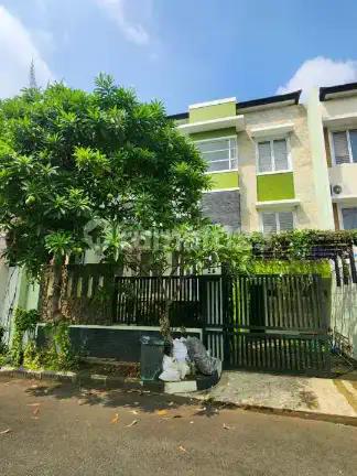 Permata Buana [RUMAH]: Dijual -3Lt, Fully Furnished-Hadap Utara