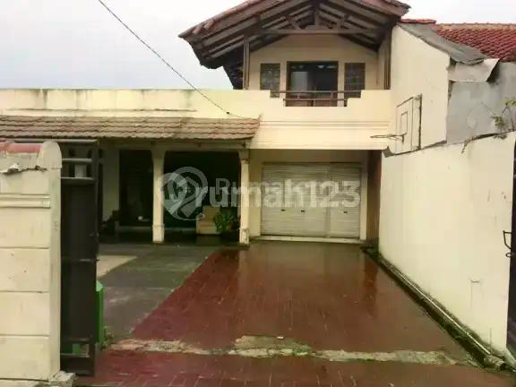 Dijual Rumah 2 Lantai Siap Huni Dijalan Musyawarah Srengseng, Kembangan - Jakarta Barat
