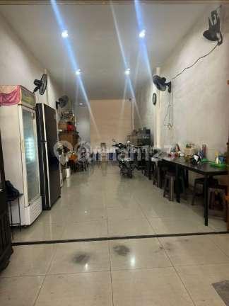 Ruko Hadap Jalan Raya Poris Paling Ramai