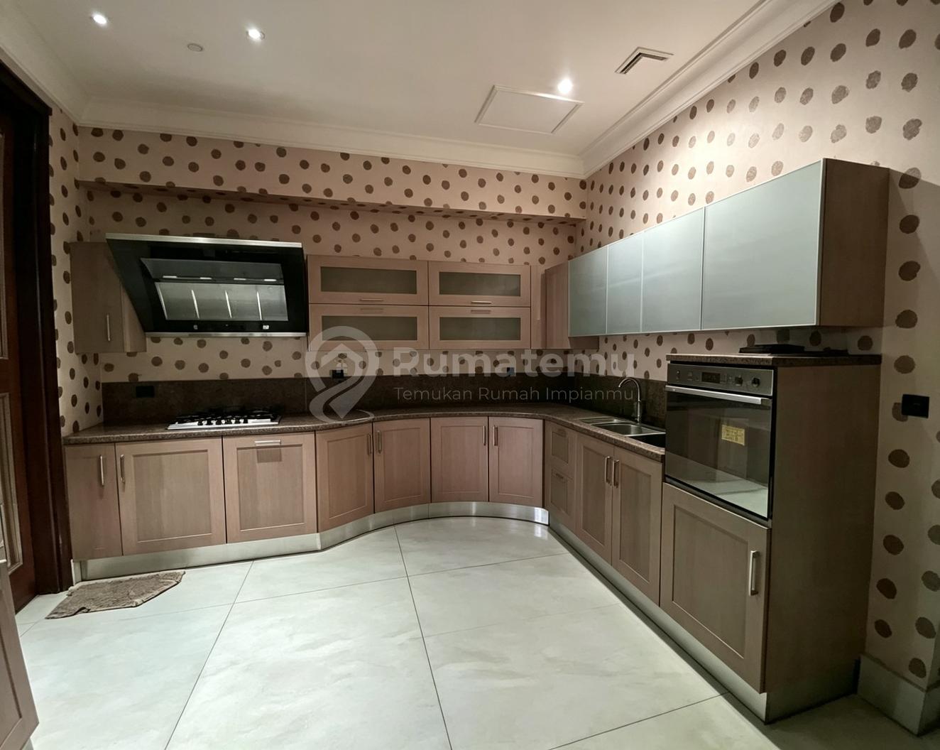 Apartemen Da Vinci 4 Bedroom Unit Tuscany Jakarta Pusat