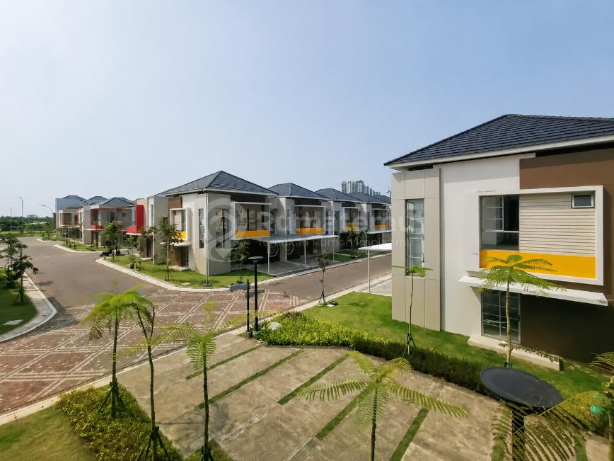 Rumah Pik 2 Arcadia Hook 3br Uk Tanah 11x15 Siap Ajb