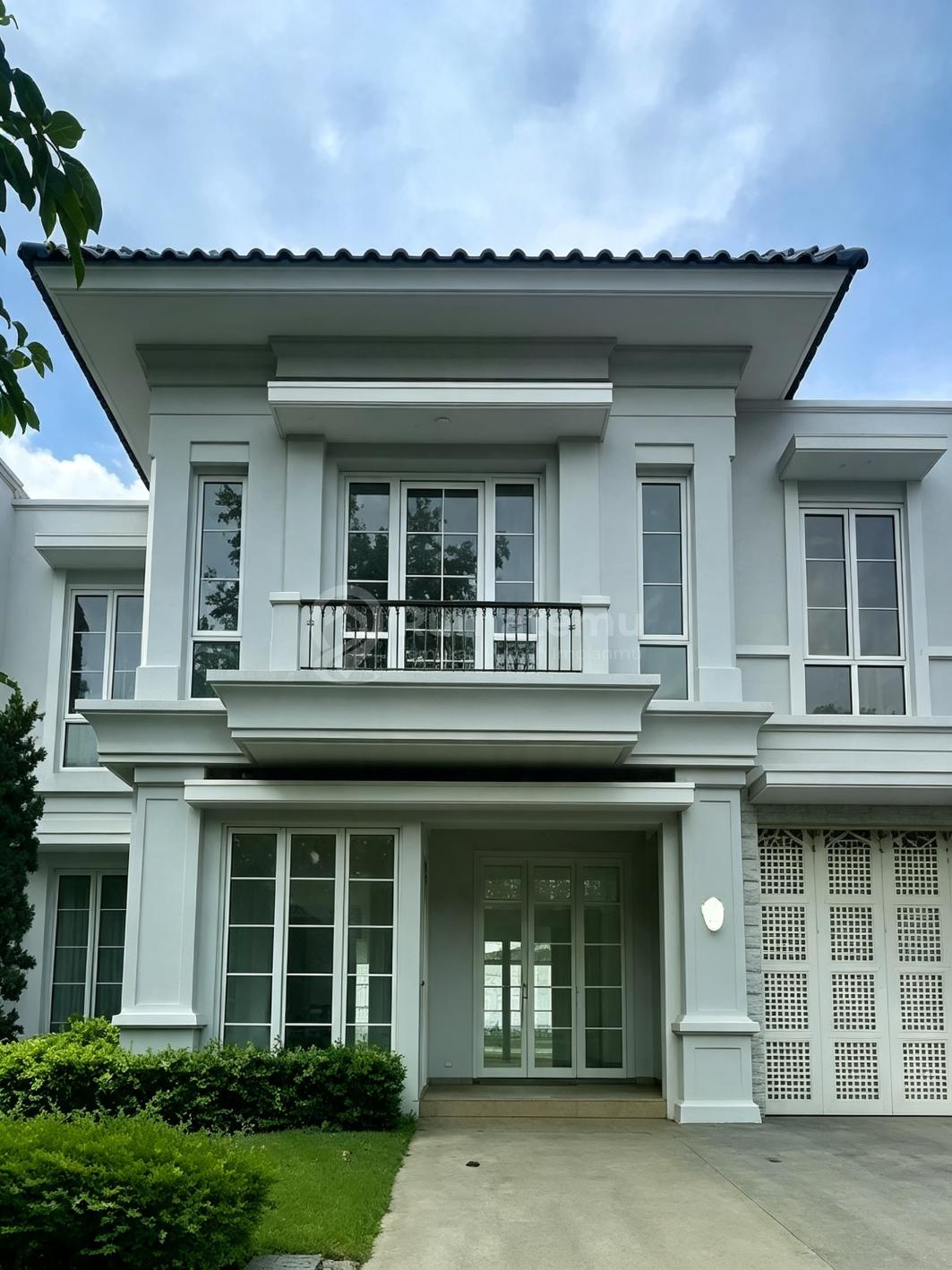 Rumah 2 Lantai Gading Serpong Boulevard Murah
