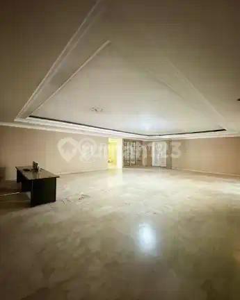Dijual Rumah 2 Lantai di Menteng. Lokasi Elite, Dekat Jl. Suwiryo