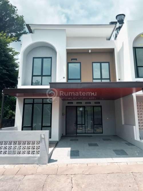 Cluster Nyaman Bangunan 2 Lantai Akses 2 Mobil Lokasi Di Cirendeu 5 Menit Ke Stasiun Mrt Lebak Bulus. Dp 0% dan Free Biaya Biaya  Diapit Oleh 2 Jalan Utama Yaitu Jalan Cirendeu Pondok-Cabe Dan Jalan Raya Ciputat Sehingga Terdapat Transportasi Umum 24 Jam