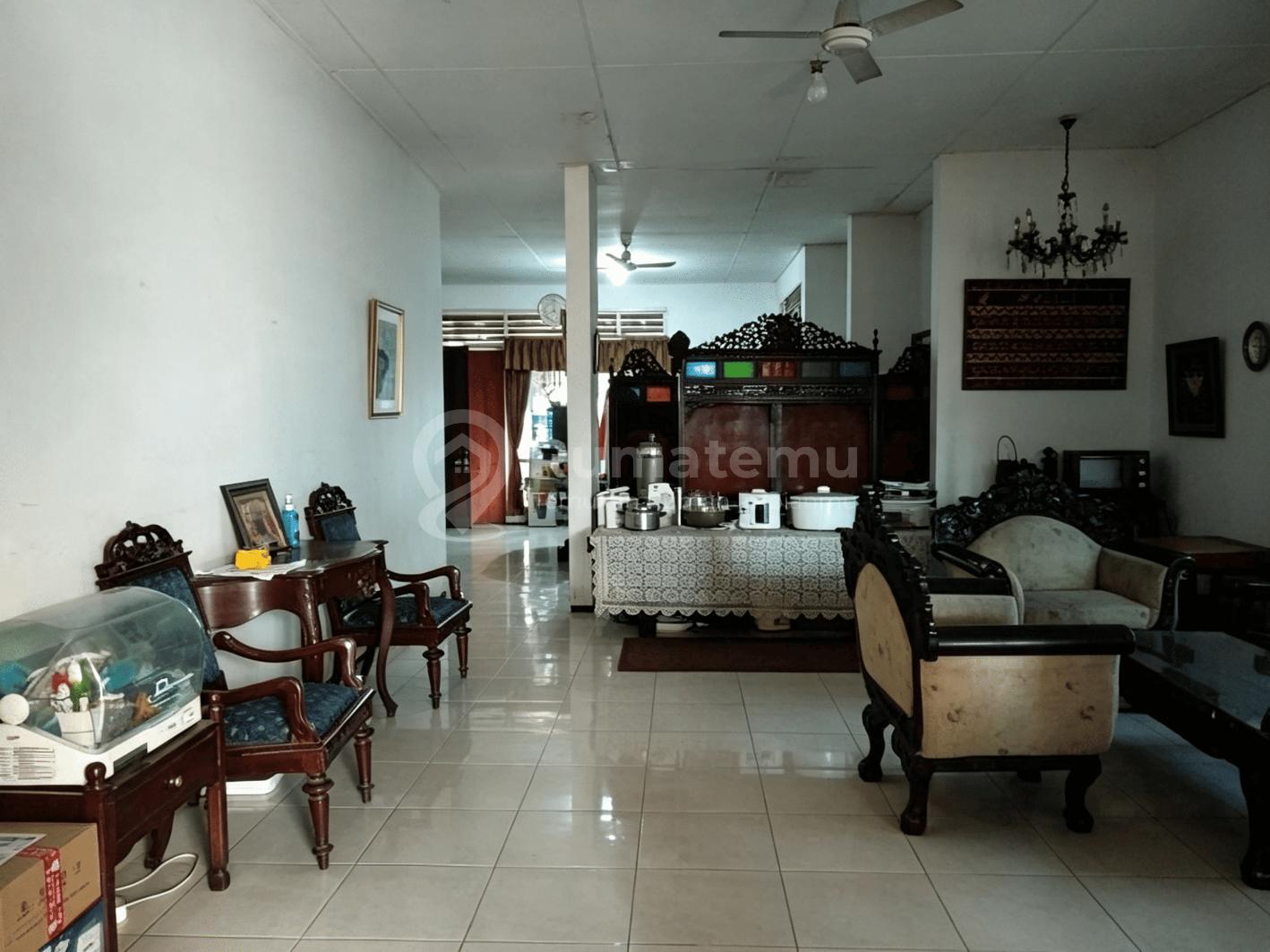 Jual tanah tempat startegis di Bangka B U, Mampang Prapatan, Jakarta Selatan