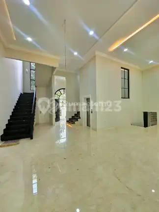 American Classic Brandnew Home Prime Location: Scbd - Kebayoran Baru