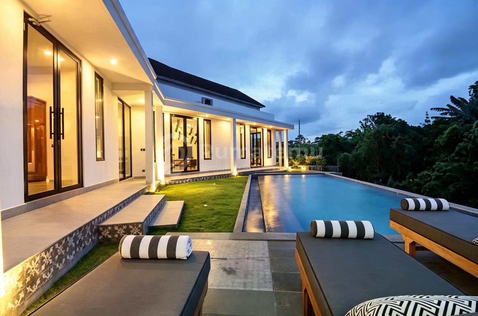 Beautyfull Modern 3 B R Villa For Rent In Canggu Bali