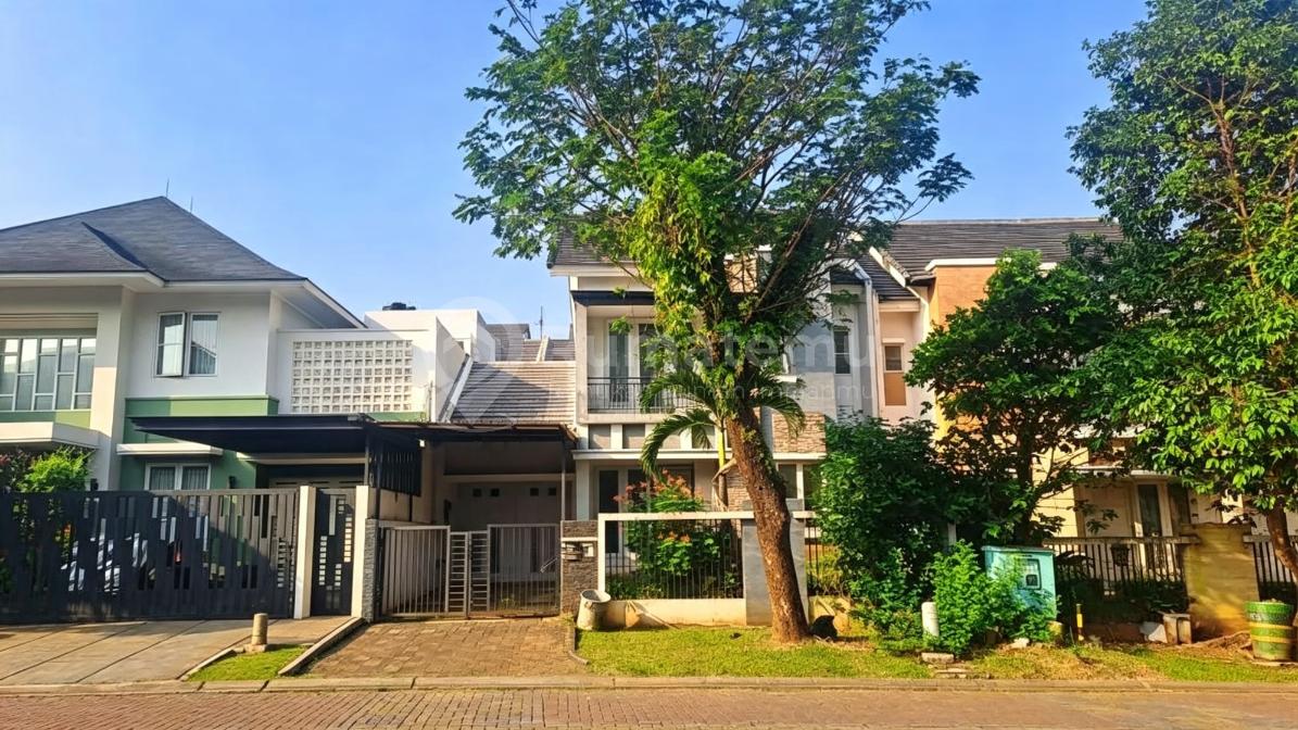 Fully Furnished & Secluded With Backyard In De Latinos 69 Mio/Yr