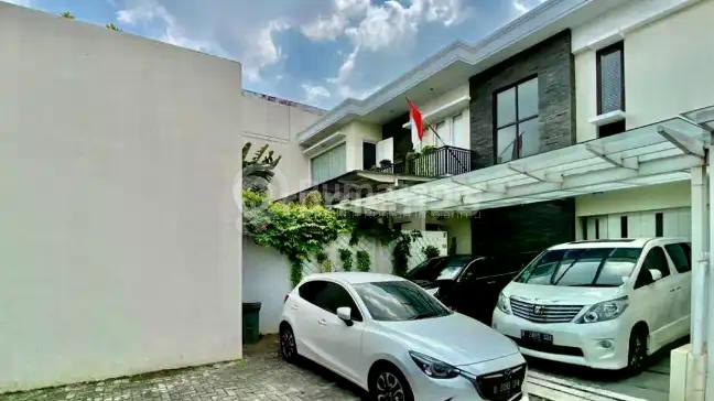 Rumah 2 Lantai Mewah Ada Kolam Renang Duren Tiga Jakarta Selatan