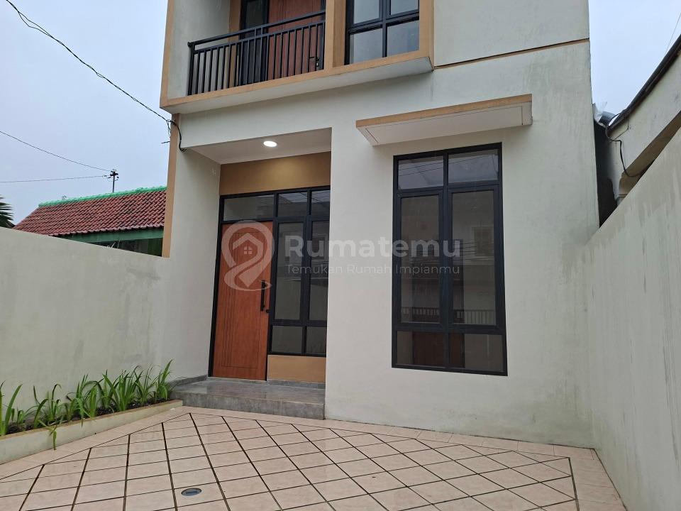 Rumah Baru Siap Huni Jl Sambiroto Raya Kedungmundu Dekat Unimus