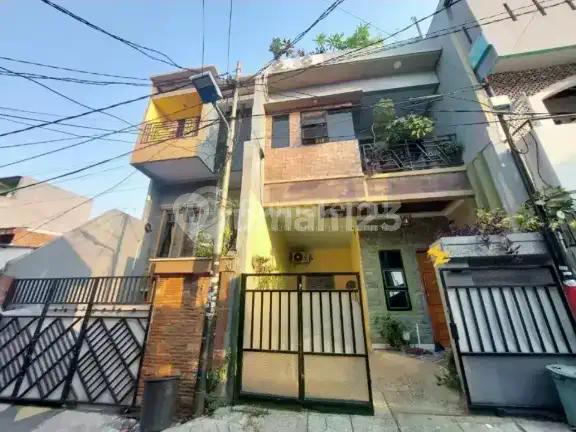 Dijual Rumah Minimalis 3 Lantai Siap Huni di Kemayoran Dekat Itc Cempaka Mas Jakarta Pusat