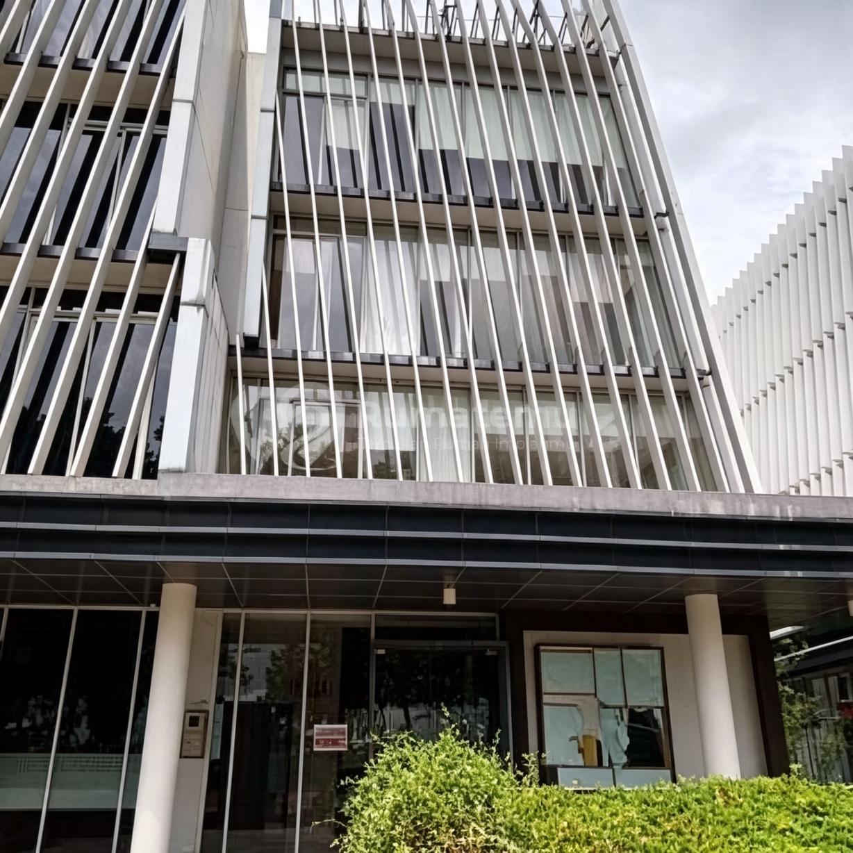 HARGA MURAH!!! Ruko 5 lantai ada basement lokasi jsuper strategis sudah ramai Foresta Business Loft 1 BSD City