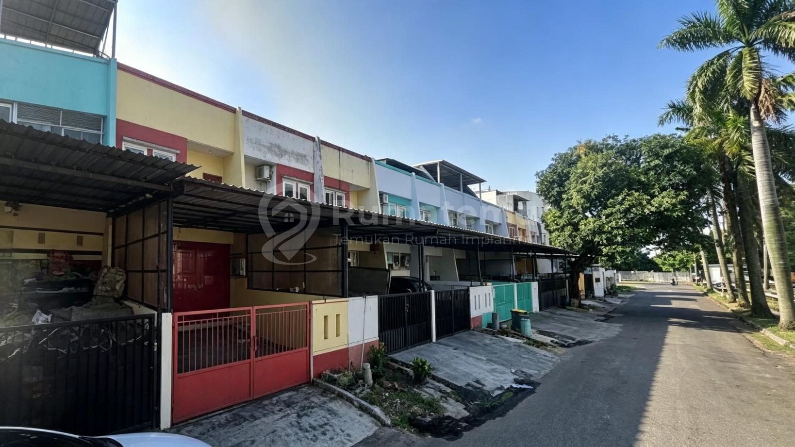 Sewa rumah bisa untuk gudang di Puri Gardena, Pegadungan, Kalideres, Jakarta Barat
