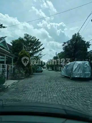 Rumah Renov Sektor 7A Kuldesak Siap Huni