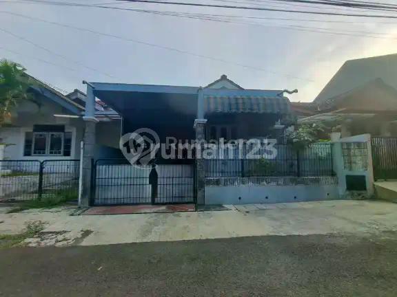 Rumah 1 Lantai Siap Transaksi 3 Kamar Tidur Utara Griya Loka BSD