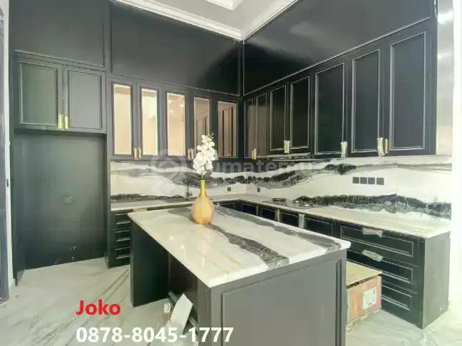 For Sale:  Rumah Baru 3,5 Lt Design American Klasik ada Lift dan Pool, Tebet, Jakarta Selatan