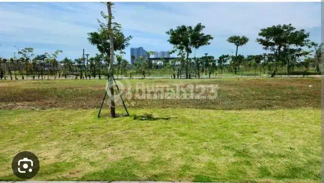 Dijual kavling komersial di PIK, depan jalan row 50, luas 1050