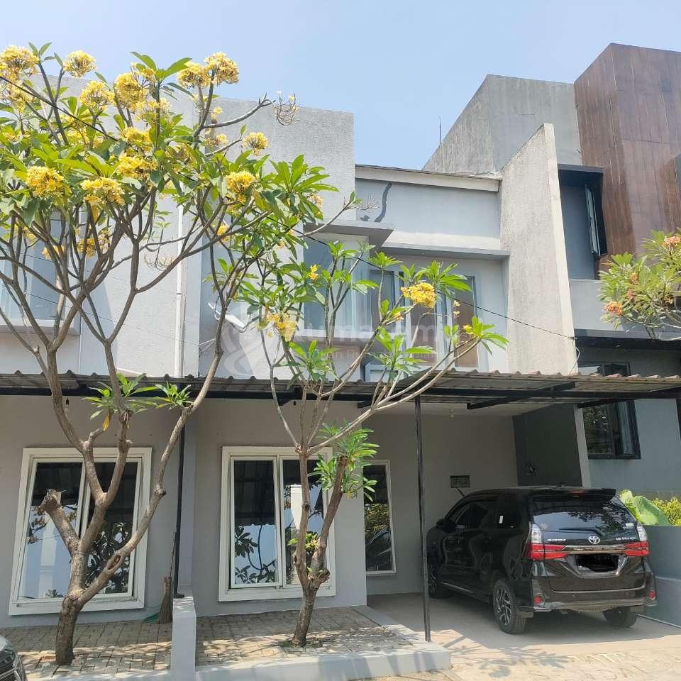 Dijual rumah cluster 3 unit Akses jalan 2 mobil lebih di Ciputat Timur, Cempaka Putih