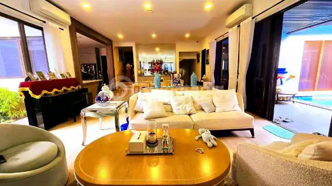 Rumah Mewah Siap Huni di BSD City Cluster De Park