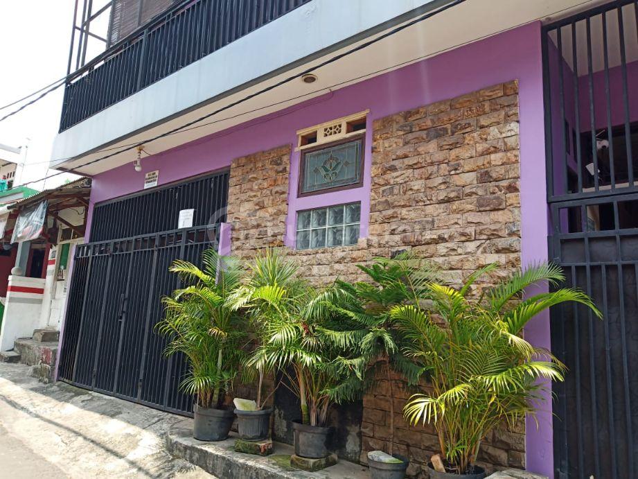 Dijual rumah 2lt kos2an 14 pintu lokasi dekat UnivBudi Luhur,HalteBusway D'masiv, Petukangan