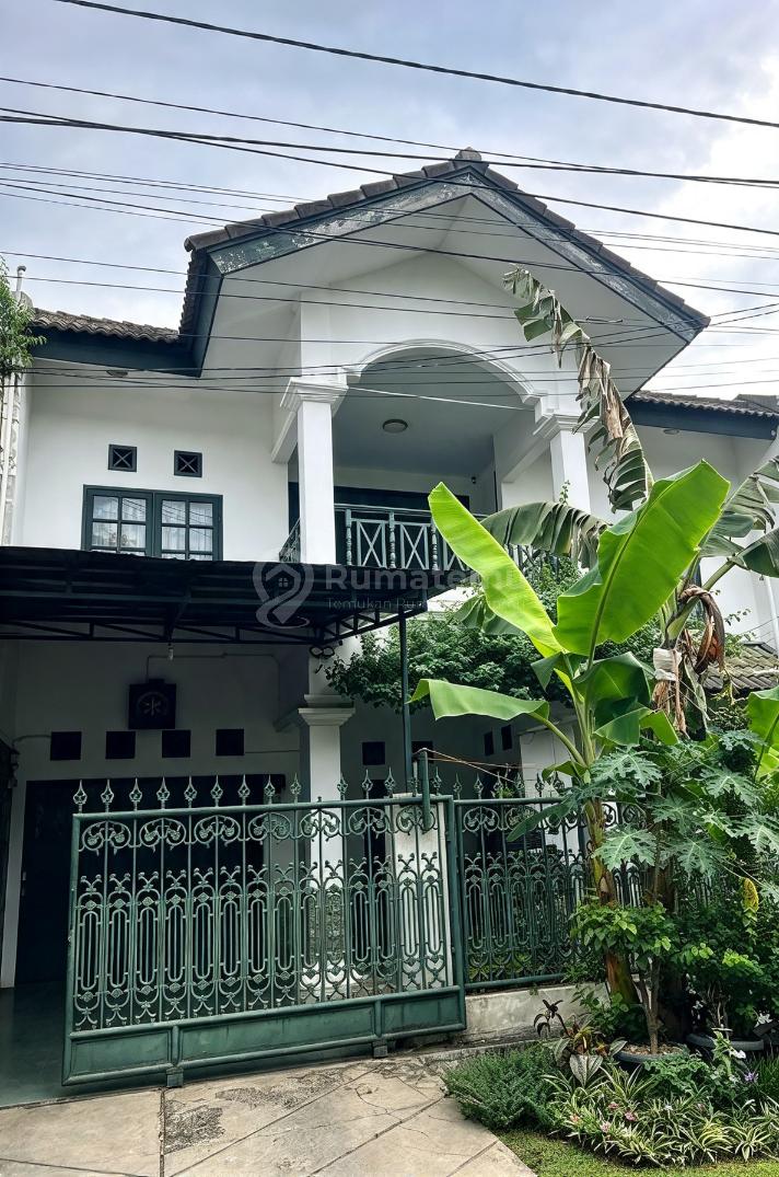 Dijual Rumah 2 Lantai Bagus Lokasi Di Bintaro Sektor 2 Dekat Ke Stasiun