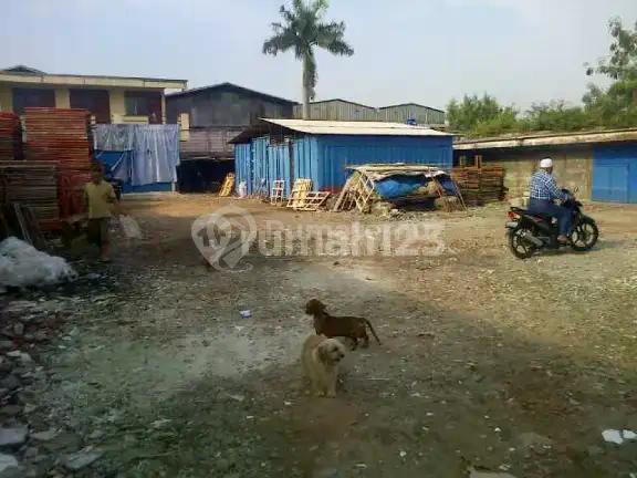 Kavling/Tanah Lokasi di Pinggir Jalan bisa Buat Gudang / Pool Di.kalideres Cengkareng