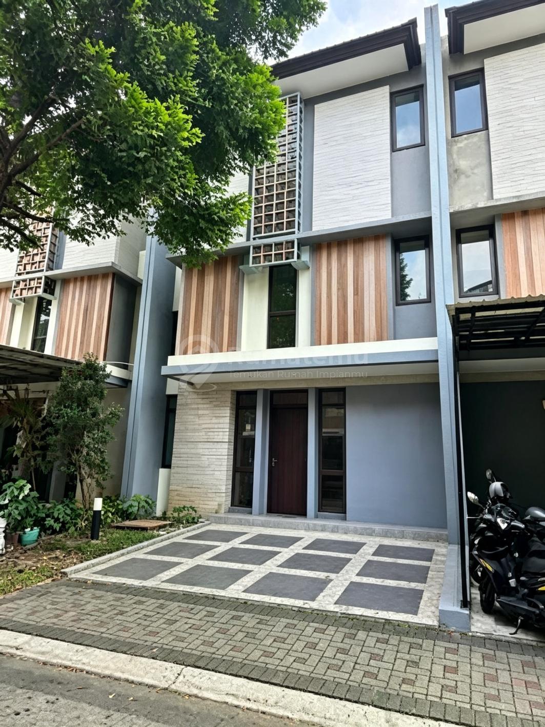 Dijual Cepat Rumah Di Bsd City Cluster Regentown