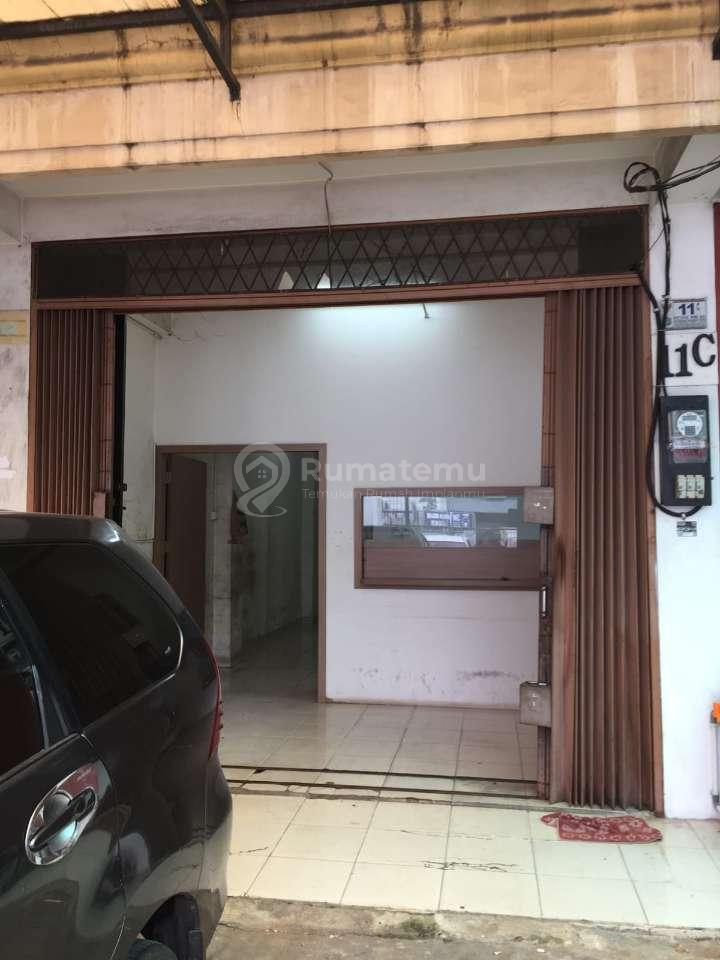 Jual ruko tempat strategis 4 lantai di Pos pengumben, Sukabumi Utara, Kebon Jeruk