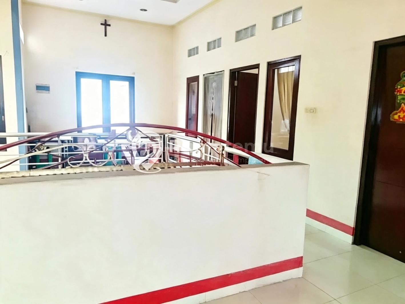 Dijual Cepat Rumah Pinggir Jalan Muwardi Grogol Jakarta Barat