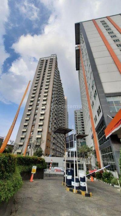 Jual Apartemen Studio Deluxe Plus Fully Furnished Mewah di Galeri Ciumbuleuit Bandung, Dekat ke Kampus UNPAR, ITB, Cihampelas Walk & Dago